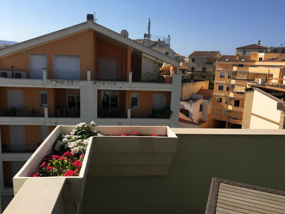 לינה וארוחת בוקר אלגהרו La Residencia מראה חיצוני תמונה